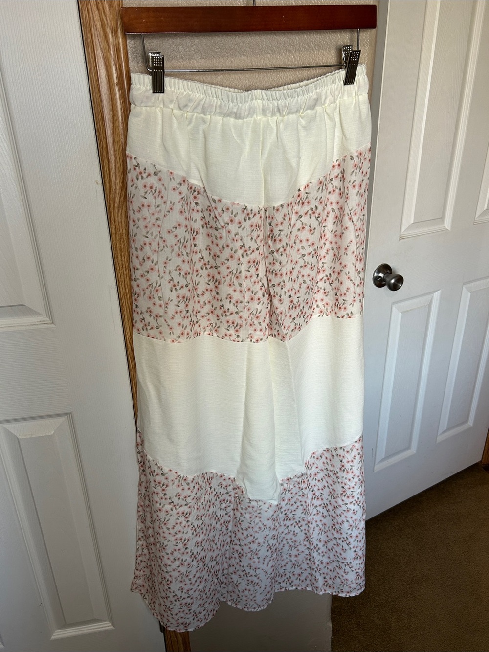 Floral & Cream Patchwork Wide-Leg Palazzo Pants - Picture 5 of 5